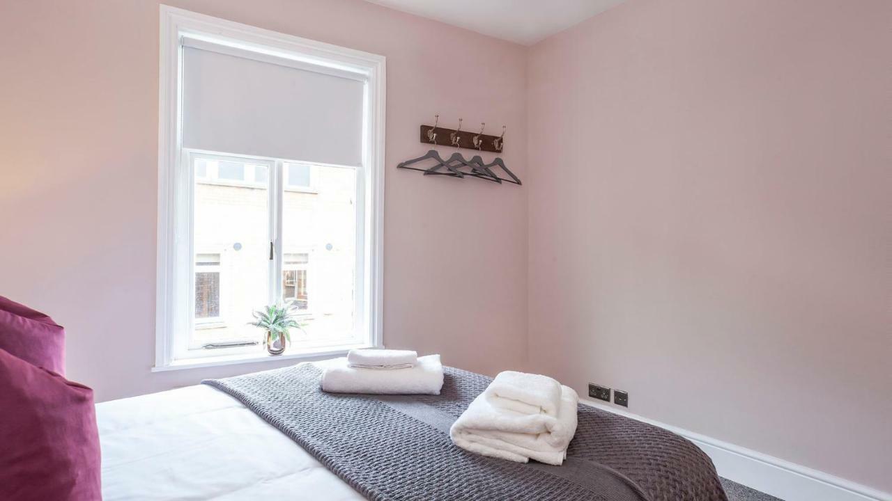 Stylish And Most Central 2 Bed -Free Parking York Esterno foto