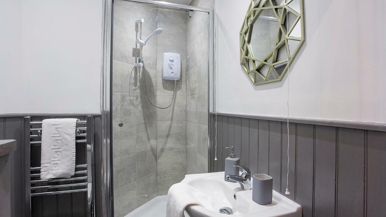 Stylish And Most Central 2 Bed -Free Parking York Esterno foto